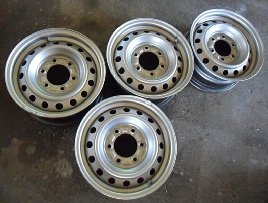 ล้อกะทะ กระบะขอบ15 - 6รู139 กว้าง6.5นิ้ว สีสวย (4วง 2,000)