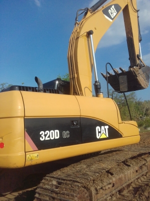 ขายดาวน์ แบ็คโฮ CAT 320 DGC 950,000 บาท  6,800 ชม.เหลือ 18 งวดๆ 76,719 บาท  สภาพสวยดูแลรักษาอย่างดี