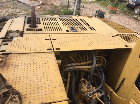 ขายด่วน. CAT. 320 C.  11500. ชั่วโมง. สภาพดีมาก เล่มพร้อม