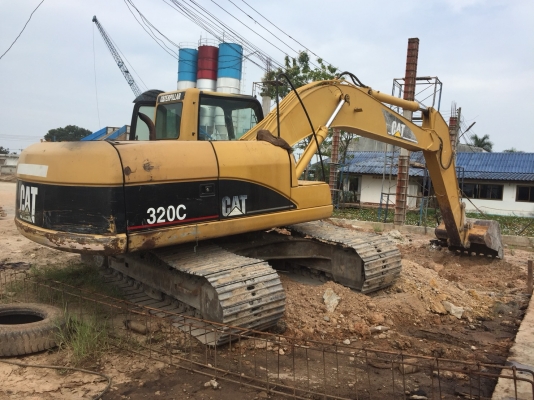 ขายด่วน. CAT. 320 C.  11500. ชั่วโมง. สภาพดีมาก เล่มพร้อม