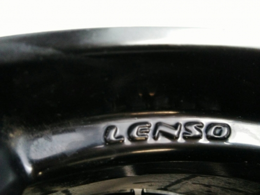 ขายแม็กLENSO SAMURAI 4รู100/114 พร้อมยาง205/45R16 ทันเดอร์เลอร์ ปลายปี14 สวยๆเดิมๆ จำนวน 1 ชุด