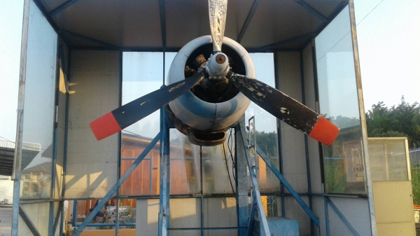 ใบพัดเครื่องบินขนาดใหญ่มีเครื่องพร้อม 150,000 บาท