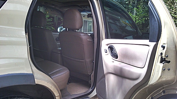 4x4อร์ด เอสเคป ปี 2004 auto lpgหัวฉีด ตู้แอร์ใหม่ คอมแอร์ใหม่ 4x4อร์ด เอสเคป ปี 2004 auto lpgหัวฉีด ตู้แอร์ใหม่ คอมแอร์ใหม่