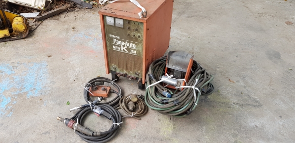 เครื่องเขื่อม co2 mig 3 สาย 200 ไฟญี่ปุ่น อุปกร๋ครบ