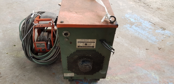 เครื่องเขื่อม co2 mig 3 สาย 200 ไฟญี่ปุ่น อุปกร๋ครบ