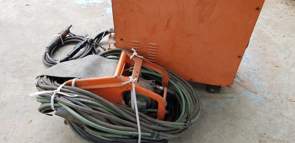 เครื่องเขื่อม co2 mig 3 สาย 200 ไฟญี่ปุ่น อุปกร๋ครบ