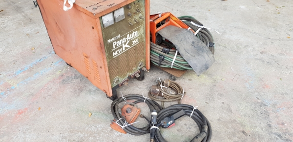 เครื่องเขื่อม co2 mig 3 สาย 200 ไฟญี่ปุ่น อุปกร๋ครบ