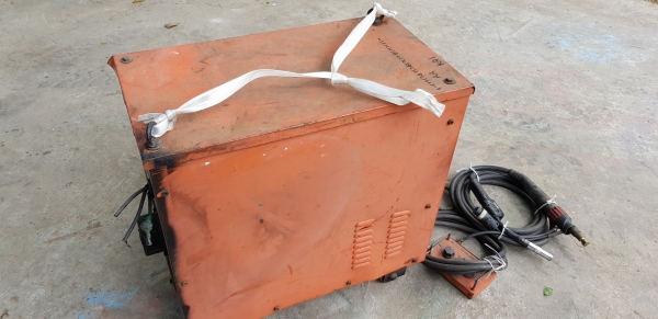 เครื่องเขื่อม co2 mig 3 สาย 200 ไฟญี่ปุ่น อุปกร๋ครบ