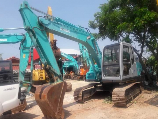 ขายKOBELCO SK100-3  มาร์คไฟว์  ซุปเปอร์  เก่าญี่ปุ่นแท้  3,XXX  ชั่วโมง  เครื่องปั๊มดี  พร้อมใช้  โทร 089-3818694  ดวงนภา