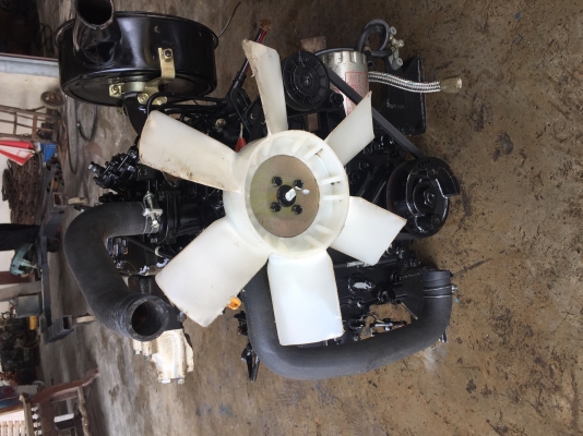 ขายเครื่องเเบคโฮ PC30 เก่าญี่ปุ่น ยี่ห้อ ยันมาร์ รุ่น 3T84 HL หรือ  ใช้ใส่เเบคโฮ KOMATSU pc30 แทน รุ่น3D84 ได้