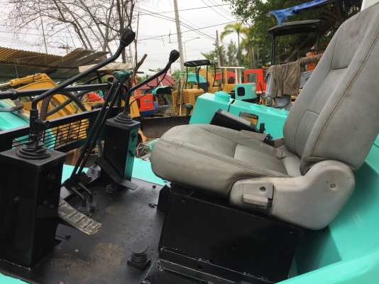 รถแบคโฮtakeuchi tb030 สภาพดี เก่าญี่ปุ่นมีใบอินวอยไม่เคยใช้ในไทย