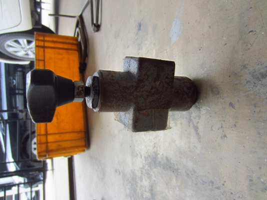 ขายเหมาอุปกรณ์ไฮโดรลิค+ส่วนประกอบ