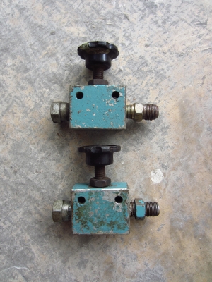 ขายเหมาอุปกรณ์ไฮโดรลิค+ส่วนประกอบ