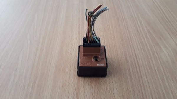 สวิตช์ปรับกระจกมองข้าง Mitsubishi มือสองจากญี่ปุ่น