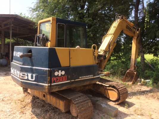 ขายด่วนรถแบคโฮ