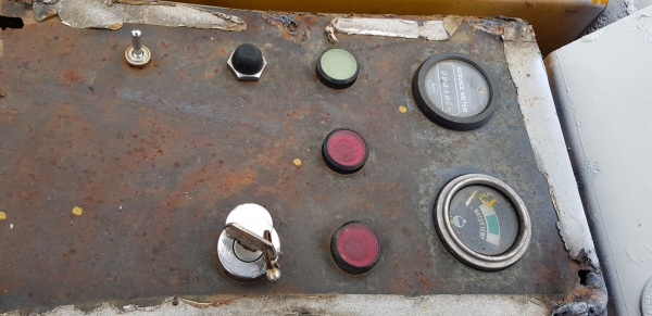 ขายด่วนรถแบคโฮKOMATSUโคมัสซูรุ่นยอดนิยมสวยๆPC15-5เครื่องโคมัสซู3D78เครื่องดีปั่มแรงรถนอกเพิ่งนำเข้ามาใหม่ยังไม่เคยใช้งานในเมืองไทยเลย