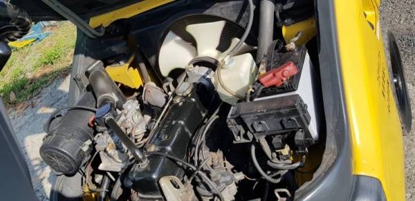 ขายด่วนรถยกKOMATSU FG25-16ยก2.5ตันเสาสูง3เมตรตัวใหม่ล่าสูดยางตัน4เส้นรถนอกเพื่งนำเข้ามาใหม่ยังไม่เคยใช้งานในไทยเลย