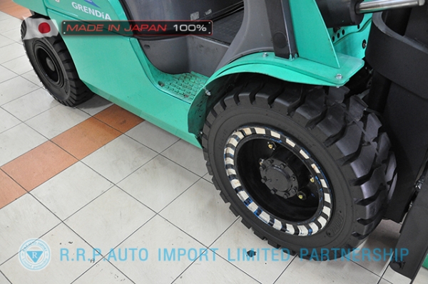 ขายรถโฟล์คลิฟท์มือสอง MITSUBISHI รุ่น FGE35AT-58045 นำเข้าจากประเทศญี่ปุ่น 100\% ไม่เคยใช้งานในไทย