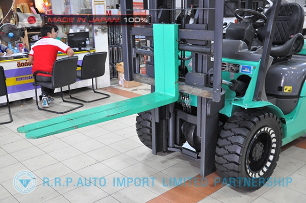 ขายรถโฟล์คลิฟท์มือสอง MITSUBISHI รุ่น FGE35AT-58045 นำเข้าจากประเทศญี่ปุ่น 100\% ไม่เคยใช้งานในไทย