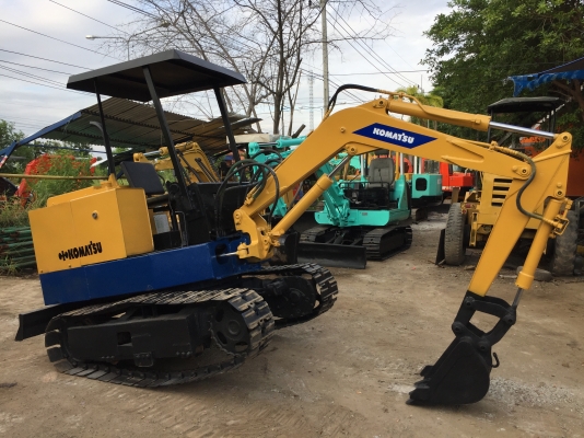 komatsu pc10-1สภาพดีเก่าญี่ปุ่น มีใบอินวอยไม่เคยใช้ในไทย