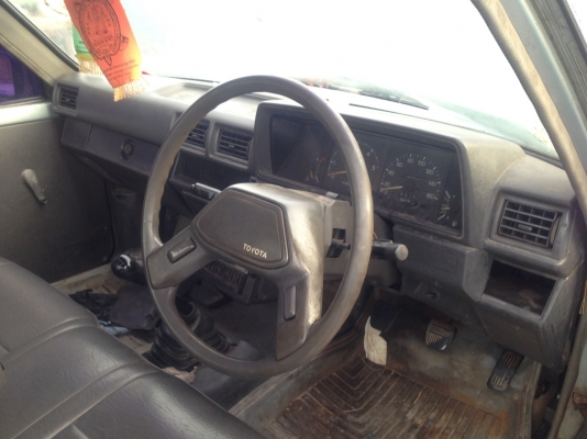 รถ toyota hilux hero ดีเซล2400 ไว้เป็นอะไหล่  32000 บาท