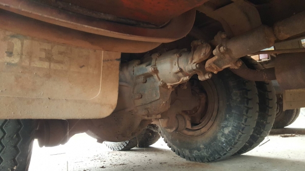 ขาย รถ 10 ล้อ หัวยาว 2 เพลา ช่วงล่างใหญ่จัมโบ้ เครื่อง EH700 168 แรงม้า คัสซีสวย มีสโลว์กลาง ยางเต็ม ทะเบียนพร้อมโอน