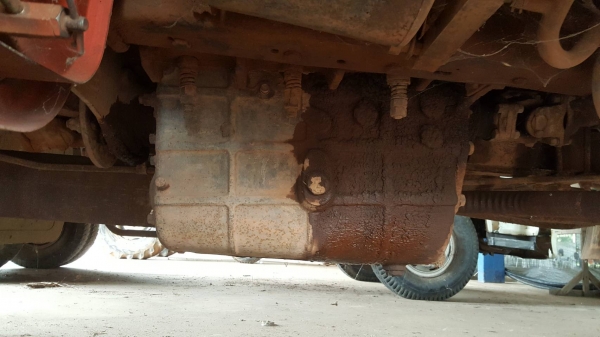 ขาย รถ 10 ล้อ หัวยาว 2 เพลา ช่วงล่างใหญ่จัมโบ้ เครื่อง EH700 168 แรงม้า คัสซีสวย มีสโลว์กลาง ยางเต็ม ทะเบียนพร้อมโอน