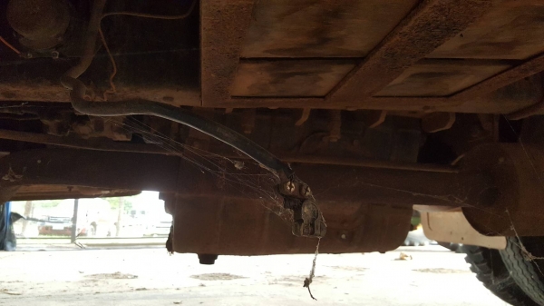 ขาย รถ 10 ล้อ หัวยาว 2 เพลา ช่วงล่างใหญ่จัมโบ้ เครื่อง EH700 168 แรงม้า คัสซีสวย มีสโลว์กลาง ยางเต็ม ทะเบียนพร้อมโอน