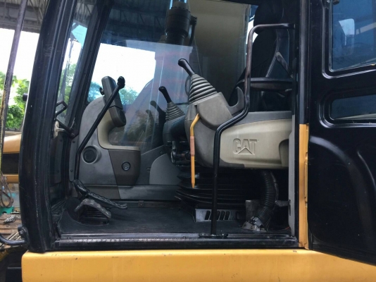 แคล320D สภาพพร้อมใช้ เอกสารเล่มทะเบียน แคล320D สภาพพร้อมใช้ เอกสารเล่มทะเบียน