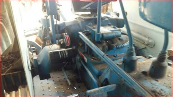 ขายรถไถฟอร์ด6600-T5ราคา245000 ต่อลองได้ครับ โทรเลยครับ0613195709หรือ 0848140957