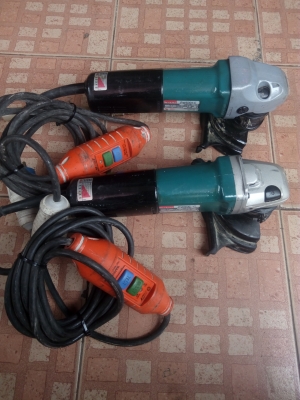 -ขายเครื่องขัดหิน MAKITA PW5001C 900W. 2000-4000r/min.