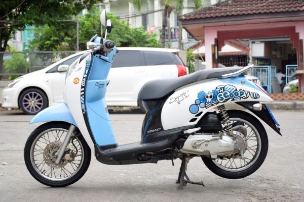 Scoopy i 2011 รถบ้านมือเดียว เครื่องดี สีสวย สดผ่อน Scoopy i 2011 รถบ้านมือเดียว เครื่องดี สีสวย สดผ่อน