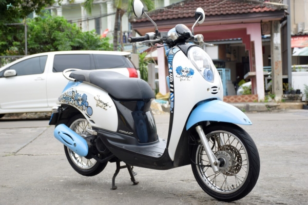 Scoopy i 2011 รถบ้านมือเดียว เครื่องดี สีสวย สดผ่อน Scoopy i 2011 รถบ้านมือเดียว เครื่องดี สีสวย สดผ่อน