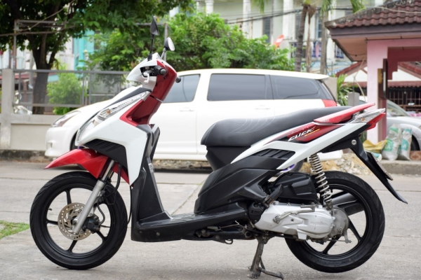 Click i 2010 รถบ้านมือเดียว เครื่องดี รุ่นท้อป Click i 2010 รถบ้านมือเดียว เครื่องดี รุ่นท้อป