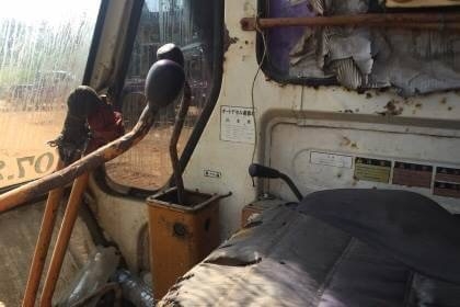 ขาย 295,000 บาท KOMATSU PC120-2 เครื่องดี ปั้มแรง โช่หนา เอวแน่น เอกสารชื้อขาย รถอยู่ จ.นครพนม โทร&ไอดีไลน์ 0610710295 ขาย 295,000 บาท KOMATSU PC120-2 เครื่องดี ปั้มแรง โช่หนา เอวแน่น เอกสารชื้อขาย รถอยู่ จ.นครพนม โทร&ไอดีไลน์ 0610710295