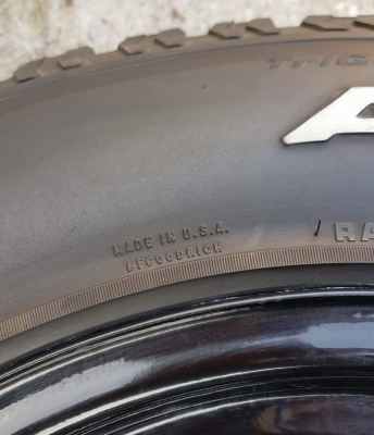 16,500 ยาง BF All 265/75/16 พร้อมล้อลาย Rock 16x8 ออฟ 0