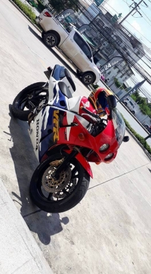 ขาย HONDA VFR400 ทะเบียนแท้ เล่มเขียว โอนขนส่ง ขาย75000 ครับ 086 992 9921 ดูรถได้ที่สมุทรปราการครับ