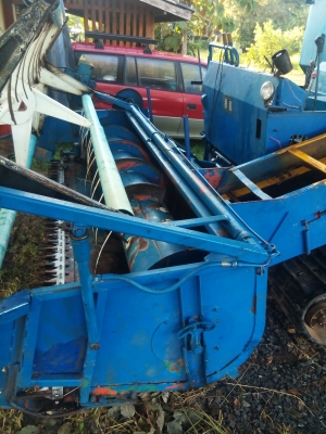 รถเกี่ยว,3 ระบบ,พร้อมใช้งาน,อุ้ม700ก.ก.