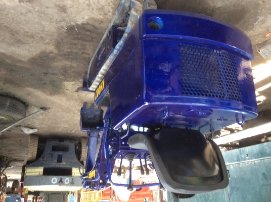 แม็กโครเล็กคูโบต้าเก่านอกทําสีให้ใหม่ แม็กโครเล็กคูโบต้าเก่านอกทําสีให้ใหม่