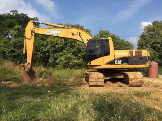 ขาย 875,000 บาท CATTERPILAR 320C เครื่องดี ปั้มแรง โช่หนา เอวแน่น ไฟฟ้าครบ แอร์เย็น เอกสารอินวอยท์  รถอยู่ จ.สุรินทร์ โทร&amp;ไอดีไลน์ 0610710295