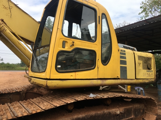 KOMATSU 200-6 พร้อมเล่มทะเบียน KOMATSU 200-6 พร้อมเล่มทะเบียน