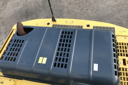 ขาย!! >>> Komatsu Pc200 รุ่น 8MO สวยสีสันเดิม พร้อมลุย 6,200ชม. PM ยังเหลือ <<< เบอร์ติดต่อ 098-7155789 086-4631102