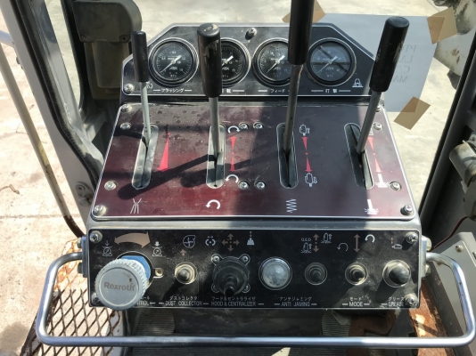 Furukawa HCR900-DS ปี 2008 ใช้งาน 5 พันชั่วโมง นำเข้าตรงจากญี่ปุ่น Furukawa HCR900-DS ปี 2008 ใช้งาน 5 พันชั่วโมง นำเข้าตรงจากญี่ปุ่น