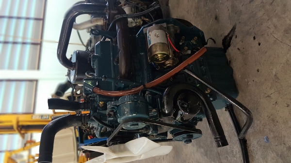 เครื่องยนต์ดีเซล kubota 3สูบ d1005 23แรงม้า สภาพสวย นำเข้าจากญี่ปุ่น ติดง่าย เครื่องแน่น ประหยัดน้ำมัน ไม่เคยใช้งานในไทย สนใจติดต่อ 0817502357 จัดส่งสินค้าได้ทั่วประเทศ