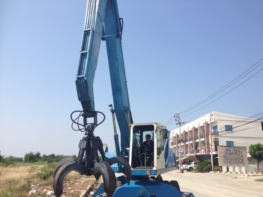 รถแม็คโคร