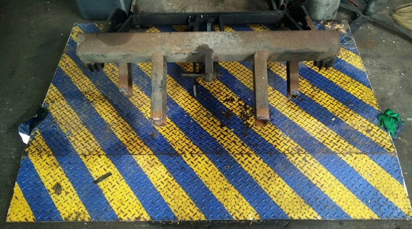 ขายลิฟท์ยกของติดฝาท้ายไฮโดรลิค 12 v.