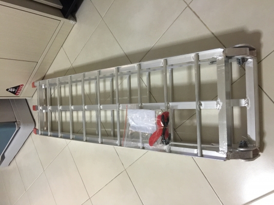 ขายบันไดขึ้นมอเตอร์ไซค์ ราคา 2,000 บาท ขายบันไดขึ้นมอเตอร์ไซค์ ราคา 2,000 บาท