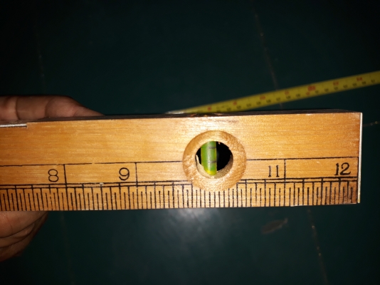 ขายระดับน้ำไม้ศรหัวใจ หุ้มทองเหลือง เยอรมันงานเก่าเก็บ