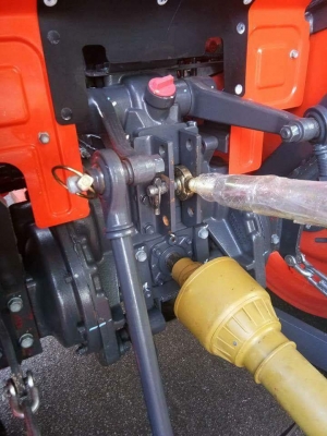 ขายรถไถL3608SP รถสวยมากๆ สีเดิมๆ100\% เลขไมล์413 ชม. เล่มทะเบียนพร้อม จัดส่งทั่วไทย 0822989243 แม็ก