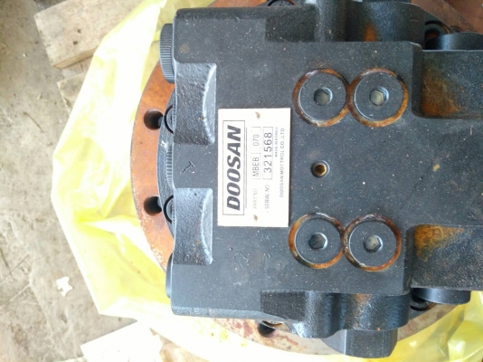 ตัวเดิน DOOSAN ของใหม่นำเข้า ยังไม่เคยใช้งานในไทย ใส่ PC60 KOMATSU รุ่น 3,5,7 เป็นระบบ 3 พู ทนทาน ขายยกลูก 55,000 มีเอกสารใบอินวอยซ์